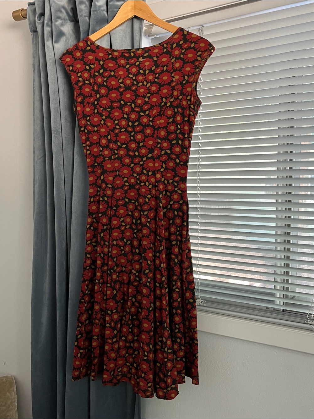 Effie’s Heart Floral V-Neck Fit & Flare Dress Boho Bloom Cottage Fairy Core - Picture 2 of 14